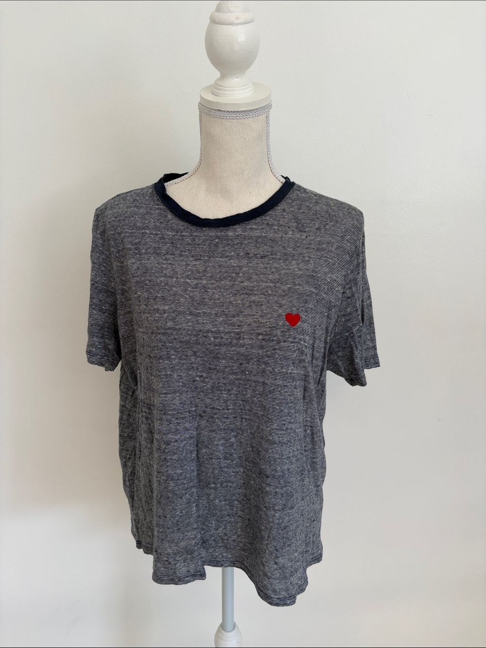 Sezane Gray Short-Sleeve Tee with Red Heart